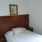 בית נופש House La Lanzada.. *
