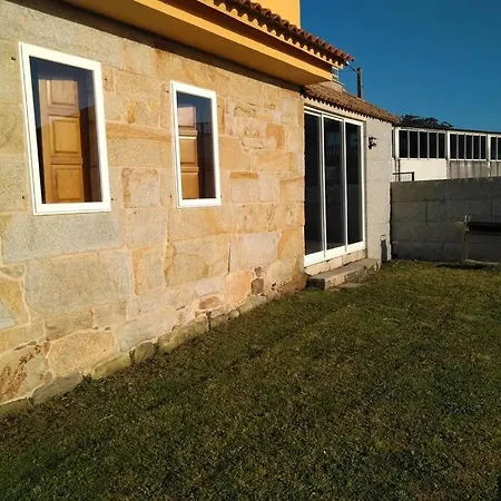 House La Lanzada.. Vakantiehuis *